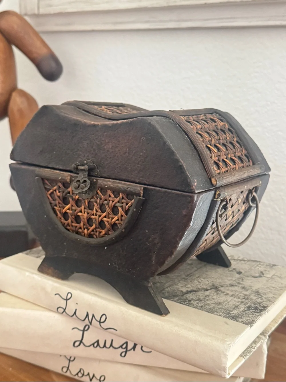 Vintage Inspired Brown Decorative Wicker Wood Chest Box Woven Accent